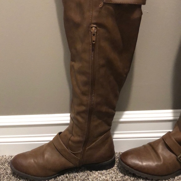 Brown Riding Boots - Picture 3 of 3